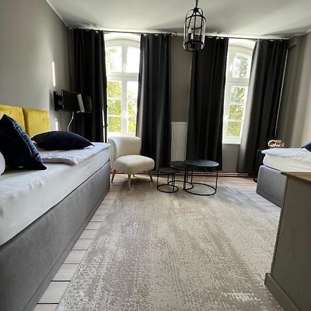 Gutshauszimmer Neu Gaarz Ngoại thất bức ảnh